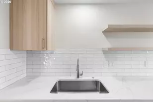 12815 SE Stark St, Portland, OR 97233 - Photo 9