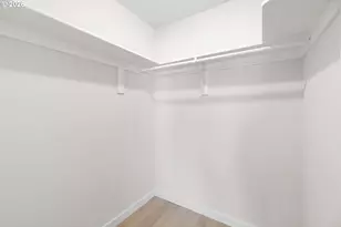 12815 SE Stark St, Portland, OR 97233 - Photo 11