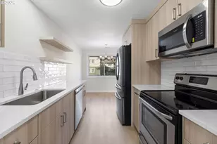 12815 SE Stark St, Portland, OR 97233 - Photo 7