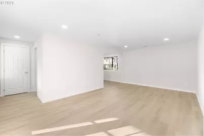 12815 SE Stark St, Portland, OR 97233 - Photo 3