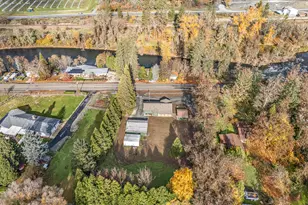 753 Rogue River Hwy, Gold Hill, OR 97525 - Photo 45