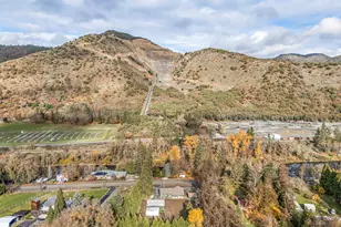 753 Rogue River Hwy, Gold Hill, OR 97525 - Photo 47