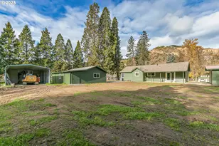 753 Rogue River Hwy, Gold Hill, OR 97525 - Photo 31