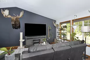 1067 SE Dogwood Ln, Gresham, OR 97080 - Photo 15