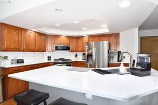 1067 SE Dogwood Ln, Gresham, OR 97080 - Photo 19