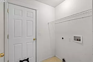 411 Bobwhite Ave, Umatilla, OR 97882 - Photo 25