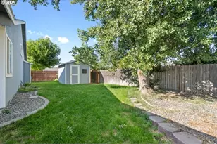 411 Bobwhite Ave, Umatilla, OR 97882 - Photo 29