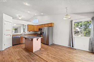 411 Bobwhite Ave, Umatilla, OR 97882 - Photo 17