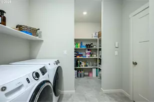 1970 NW Mercia St, McMinnville, OR 97128 - Photo 25