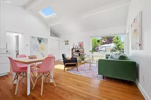 10936 NE Russell St, Portland, OR 97220 - Photo 9