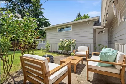 10936 NE Russell St, Portland, OR 97220 - Photo 27