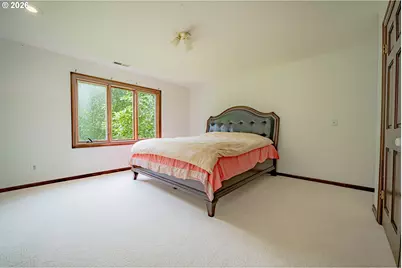 12255 SW Duchilly Ct, Tigard, OR 97224 - Photo 41