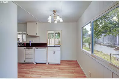 12908 NE 81st St, Vancouver, WA 98682 - Photo 7