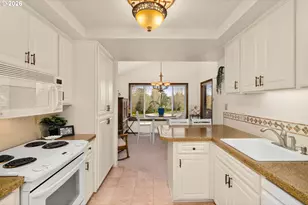 15695 SW 114th Ct, Portland, OR 97224 - Photo 11