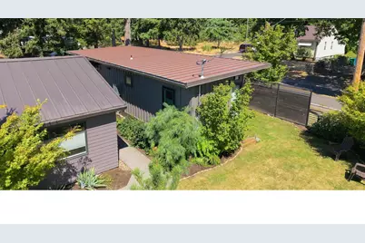 12709 SE Ramona St, Portland, OR 97236 - Photo 15