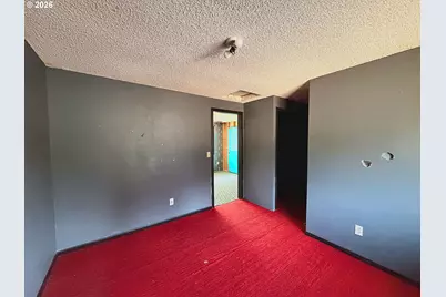 10800 SE Kathy Ln, Boring, OR 97009 - Photo 13