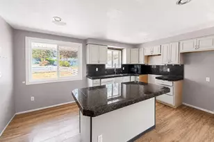 10800 SE Kathy Ln, Boring, OR 97009 - Photo 5