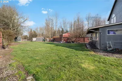 531 NE Meadow Dr, Portland, OR 97211 - Photo 33