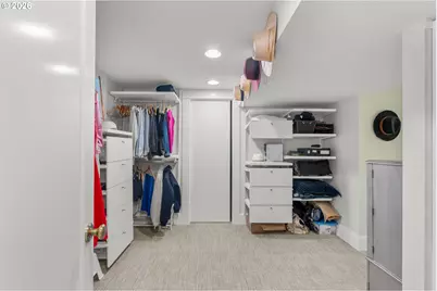 2264 NW Kearney St, Portland, OR 97210 - Photo 29