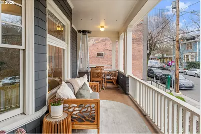 2264 NW Kearney St, Portland, OR 97210 - Photo 3