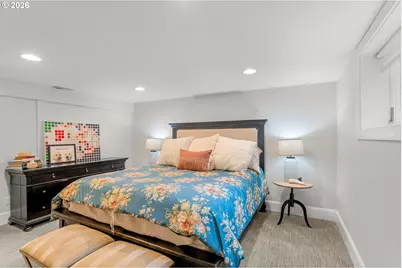 2264 NW Kearney St, Portland, OR 97210 - Photo 27