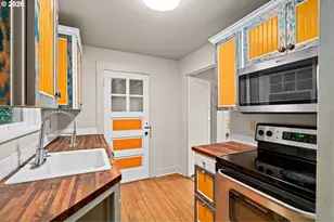 6637 NW St Helens Rd, Portland, OR 97210 - Photo 11