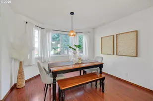 16082 SW 93rd Ave, Tigard, OR 97224 - Photo 9