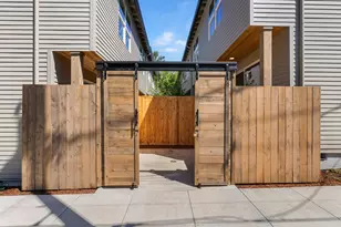 3005 NE Ainsworth St, Portland, OR 97211 - Photo 19