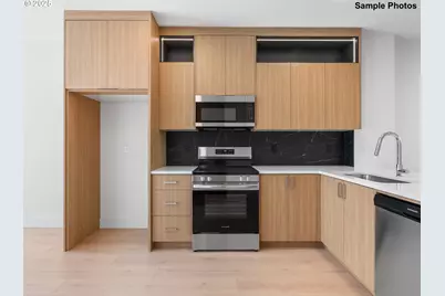 3005 NE Ainsworth St #13, Portland, OR 97211 - Photo 7