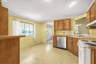 1500 Gabriela Ct NE, Salem, OR 97301 - Photo 7