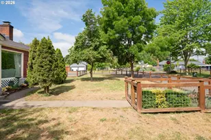 3390 Bell Ave, Eugene, OR 97402 - Photo 5