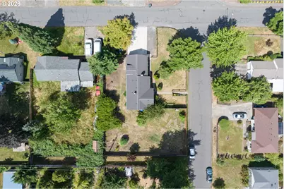 3390 Bell Ave, Eugene, OR 97402 - Photo 43