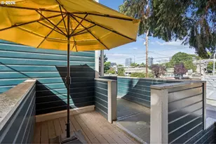 1708 SW Columbia St, Portland, OR 97201 - Photo 9