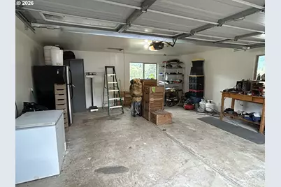 1239 N Myrtle Rd, Myrtle Creek, OR 97457 - Photo 29