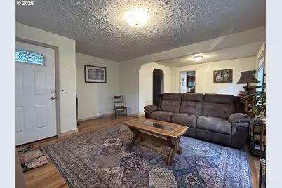 1239 N Myrtle Rd, Myrtle Creek, OR 97457 - Photo 11