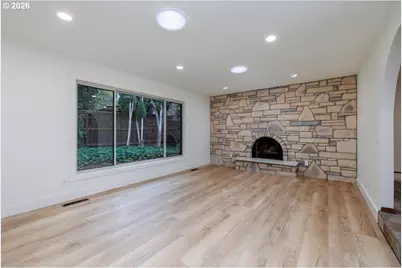 10405 SW Paulina Dr, Tualatin, OR 97062 - Photo 11