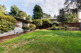 10405 SW Paulina Dr, Tualatin, OR 97062 - Photo 39