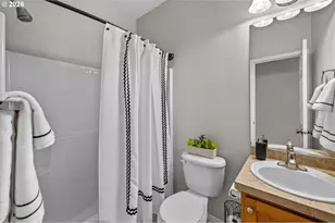 13650 SW 124th Ave, Portland, OR 97223 - Photo 23