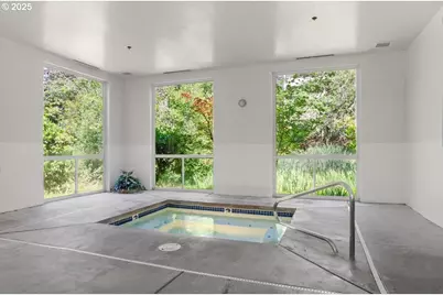 6685 W Burnside St #350, Portland, OR 97210 - Photo 25