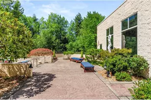 6685 W Burnside St, Portland, OR 97210 - Photo 27