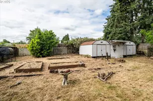 940 W M St, Springfield, OR 97477 - Photo 29