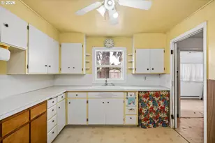 940 W M St, Springfield, OR 97477 - Photo 17