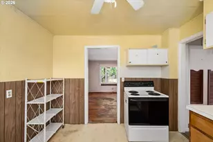 940 W M St, Springfield, OR 97477 - Photo 19