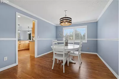 20520 Martin Ct, West Linn, OR 97068 - Photo 11