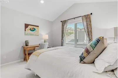 2526 NW Marsden Pl, Portland, OR 97229 - Photo 35