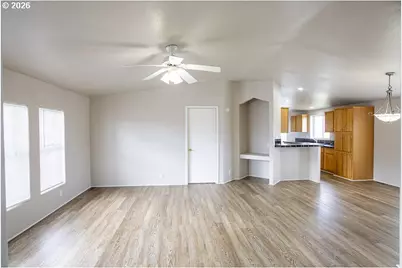 313 12th St, La Grande, OR 97850 - Photo 3