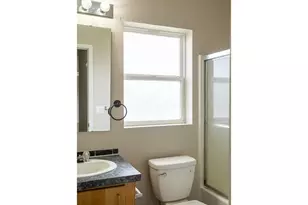 313 12th St, La Grande, OR 97850 - Photo 13