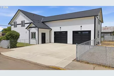 413 S Trade St, Amity, OR 97101 - Photo 3