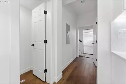 413 S Trade St, Amity, OR 97101 - Photo 17