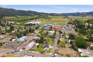 413 S Trade St, Amity, OR 97101 - Photo 39